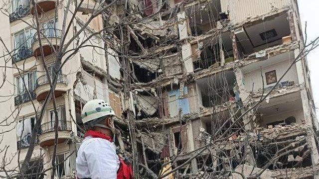 İranda 113 mindən çox mənzil vurulub – Qızıl Aypara Cəmiyyəti