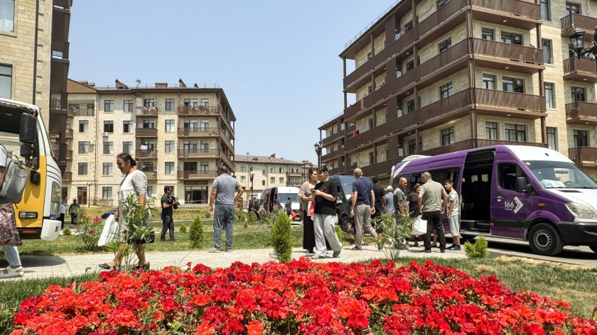 Qarabağdan gülüş səsləri eşidilir...