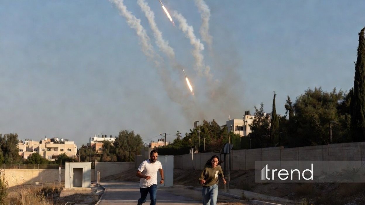 İran İsrailə ballistik raketlərlə hücum edir - Yaralıların sayı artır (YENİLƏNİB)