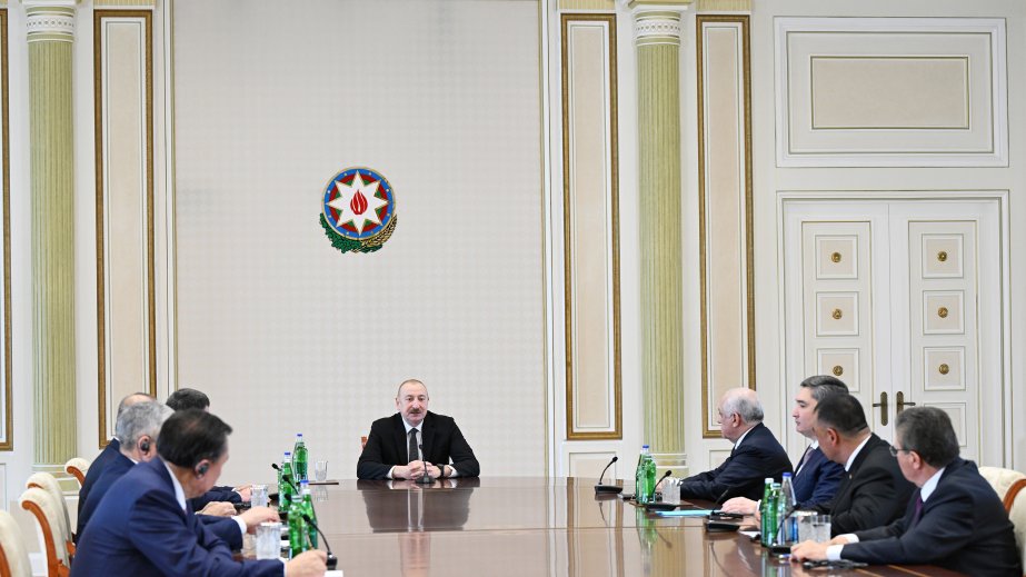 Prezident İlham Əliyev Türk Dövlətləri Təşkilatına üzv dövlətlərin hökumət başçılarının görüşünün iştirakçılarını qəbul edib