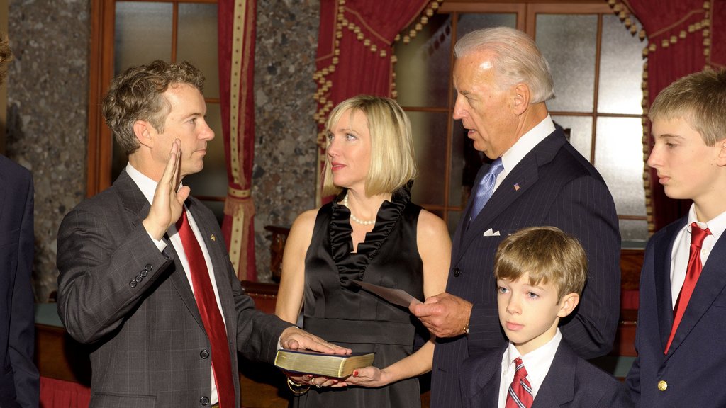 Konqresdə Trampın ABŞ-nin NATO-dan çıxması ilə bağlı fikrini dəstəklədilər