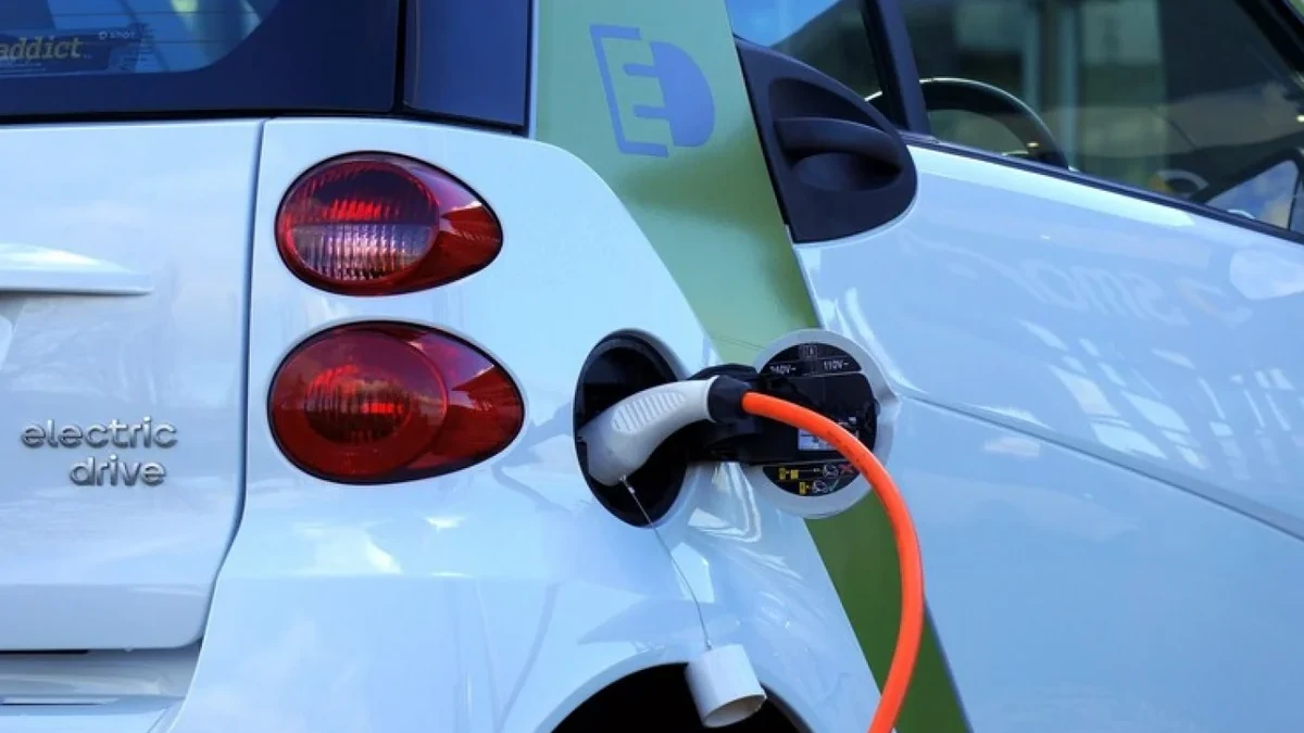 Azərbaycanda elektrik nəqliyyatı üçün yeni qaydalar hazırlanır