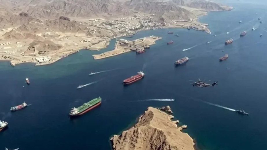 İran Hörmüz boğazında keçidi ölkələrə görə məhdudlaşdırır