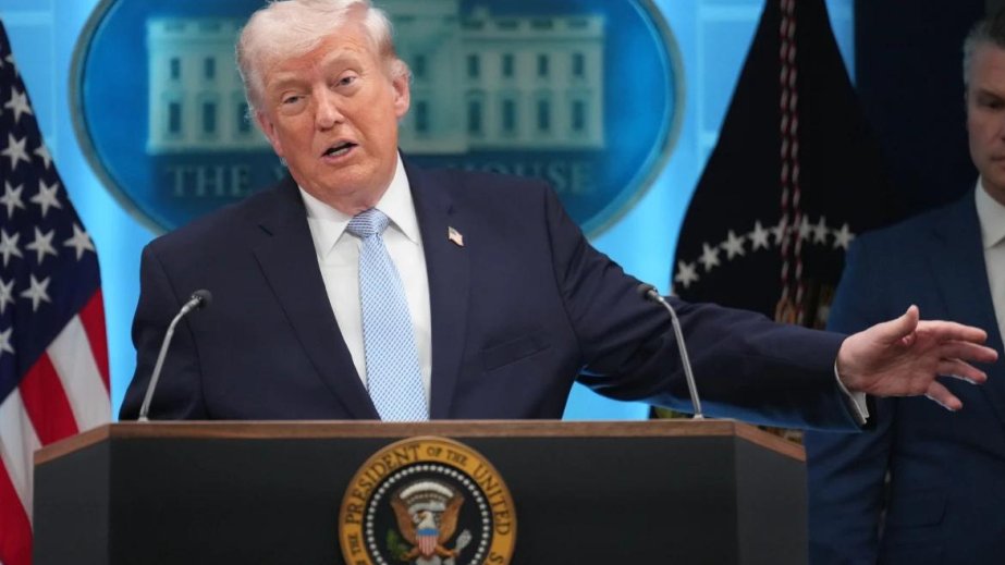 Tramp İranın körpülərini və elektrik stansiyalarını dağıtmaq üçün 4 saat vaxt lazım olacağını deyib