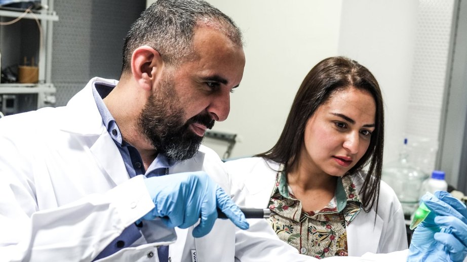 NYU Abu Dhabi researchers develop smart MRI molecules to detect, treat cancer