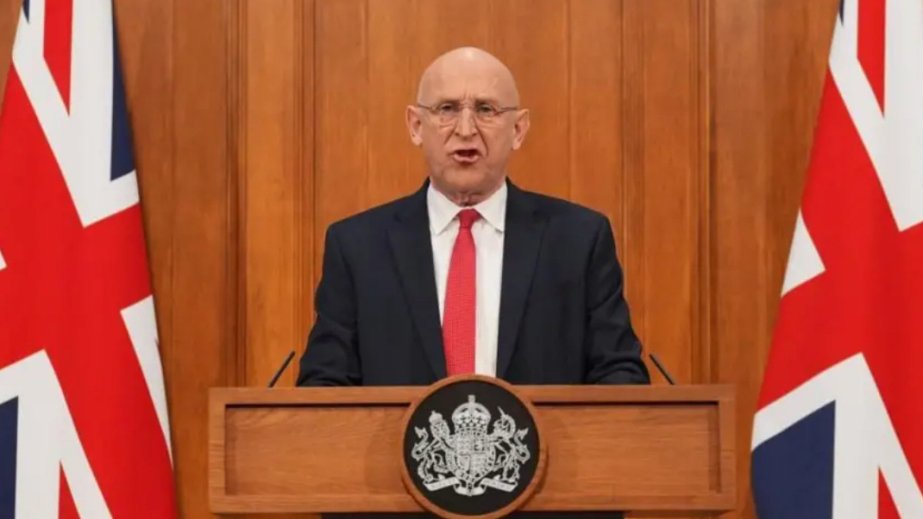 Con Hili: Böyük Britaniyanın şimalında Rusiya sualtı qayıqlarının fəaliyyəti aşkar edilib