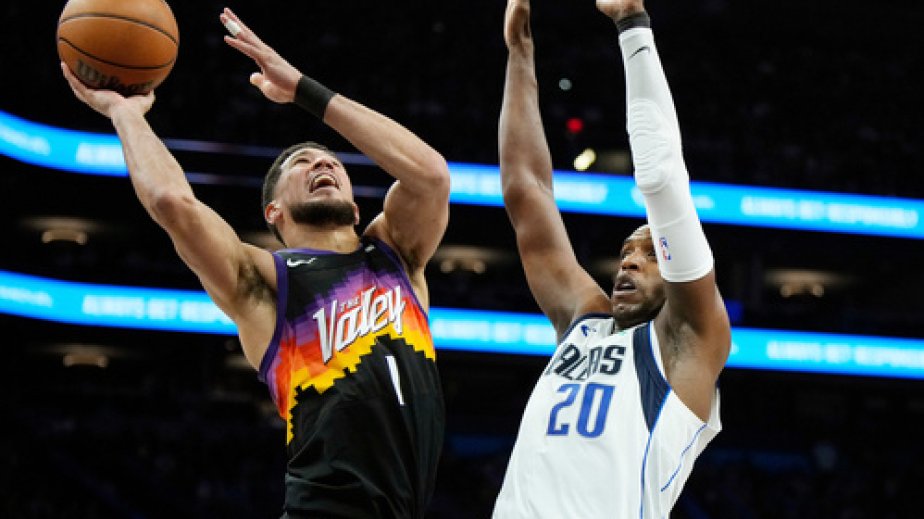 Suns made key plays down the stretch and defeated Mavs, 112-107
