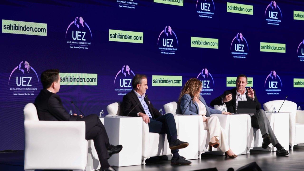 ‘Artificial Intelligence Is Rewriting the Rules of Technology’