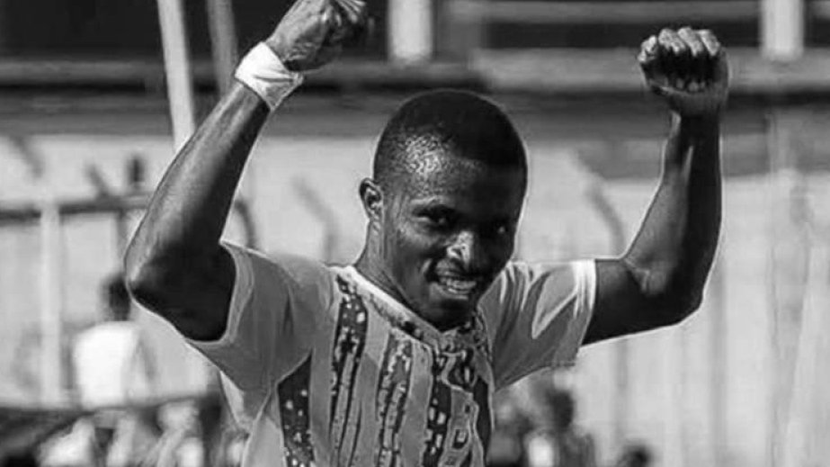 Ghanaian footballer killed in armed attack on his team, Berekum Chelsea