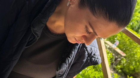 Səkkiz rəssam xalça ornamentləri ilə bəzədilmiş “Karvan” yaradıb