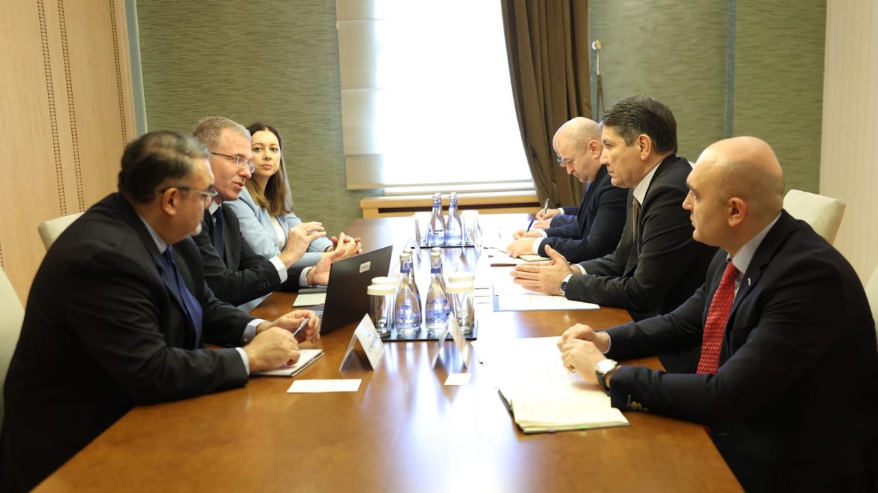 Azərbaycan və Dünya Bankı enerji sahəsində əməkdaşlığın genişləndirilməsini müzakirə edib