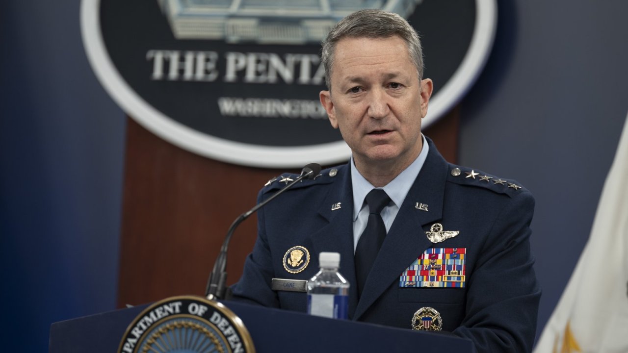 Blokadanı yarmağa çalışan mülki gəmilərə güc tətbiq oluna bilər – ABŞ generalı