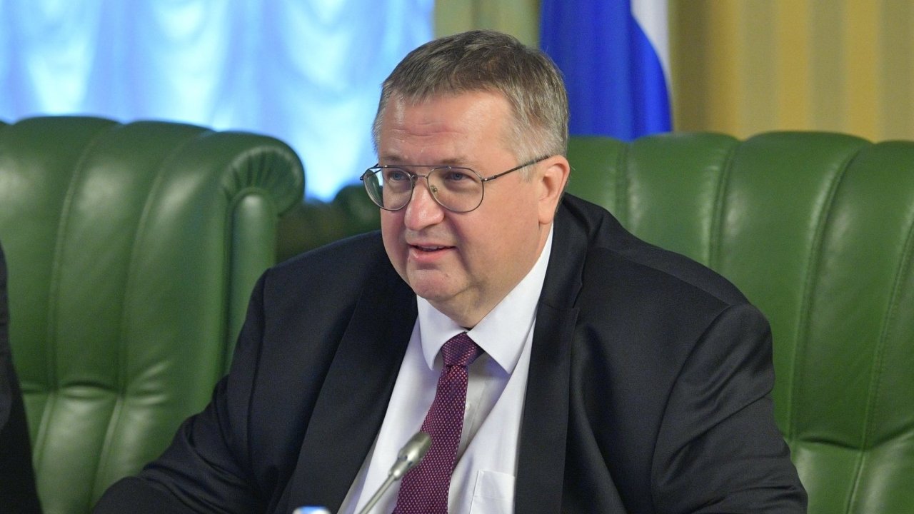 Overçuk Azərbaycana işgüzar səfərə gəlib