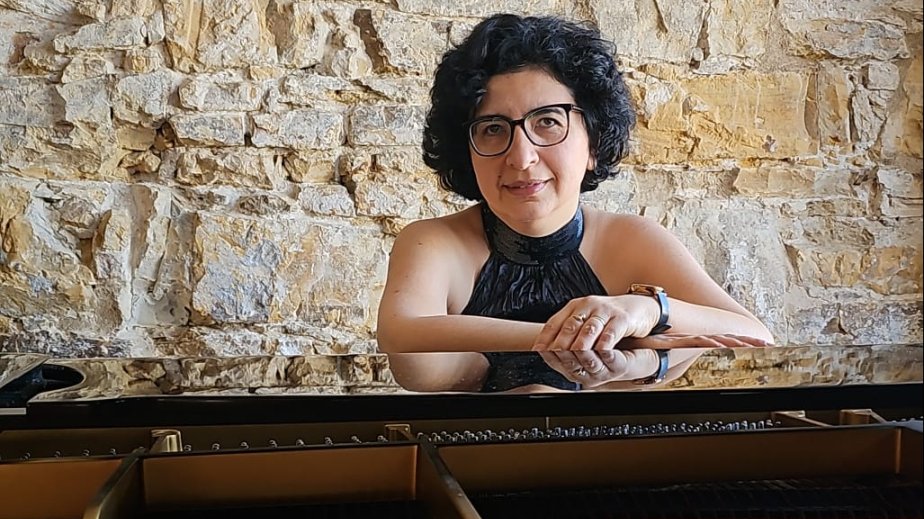 Pianoçu Gülçin Aslanova: Almaniya və İtaliyada müntəzəm olaraq Azərbaycan musiqisi ifa edirəm - MÜSAHİBƏ