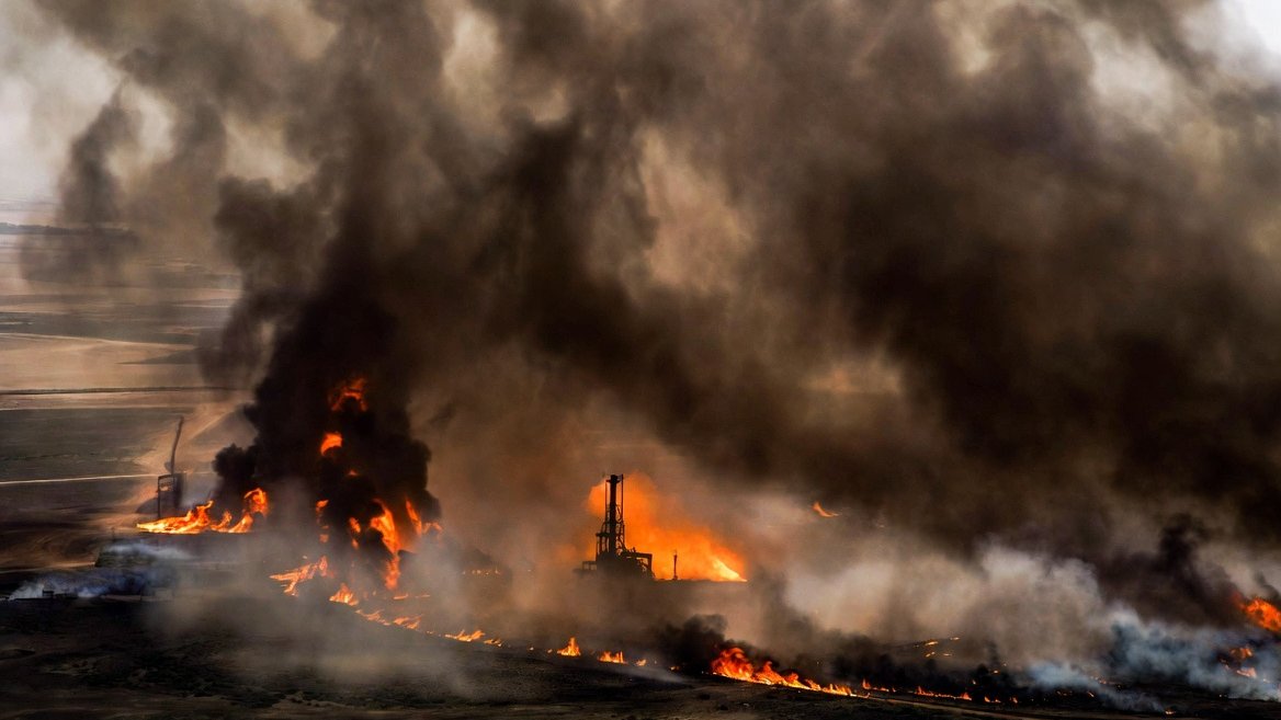 İranın magistral neft kəmərində yanğın baş verib