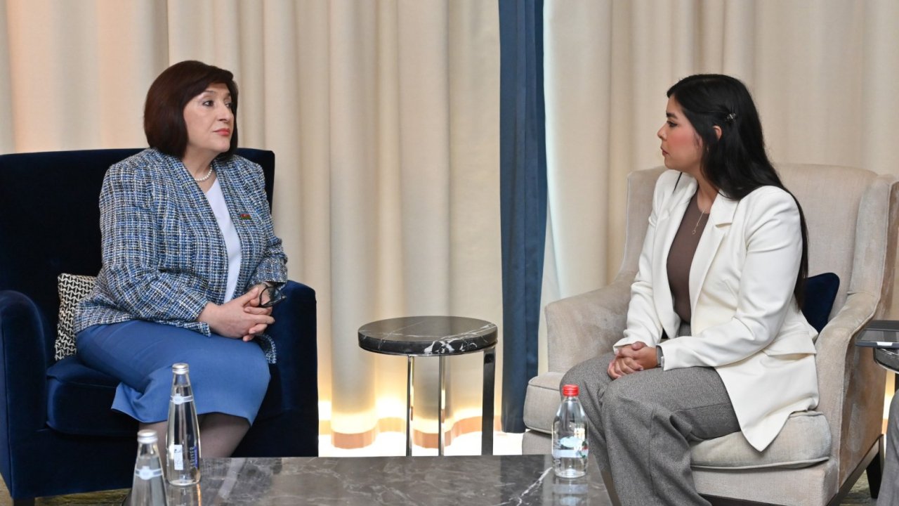 Milli Məclisin sədri Sahibə Qafarova Venesuela Parlamentinin vitse-spikeri ilə görüşüb