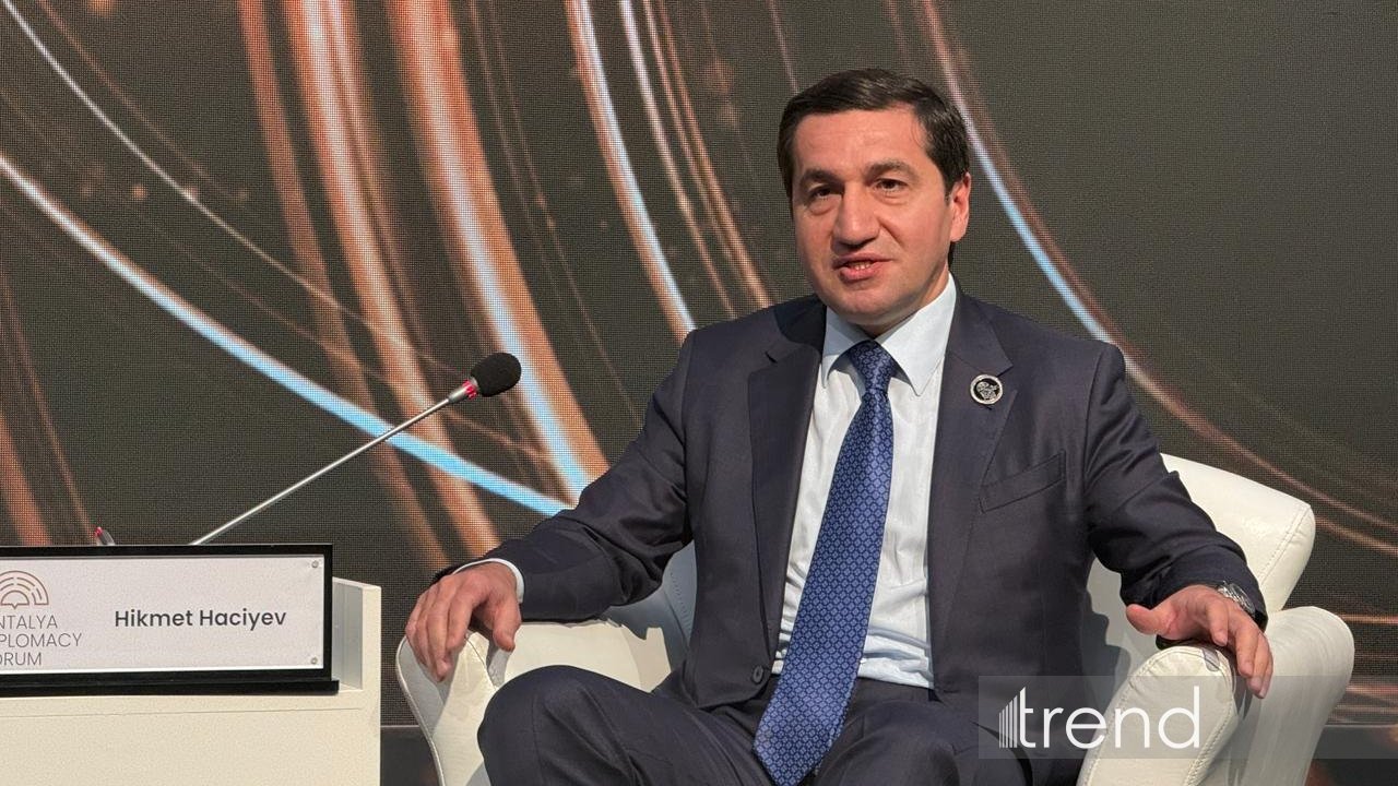Azərbaycan sülh gündəliyini təşviq edir və münaqişələrin həllində regional yanaşmanı effektiv hesab edir - Hikmət Hacıyev