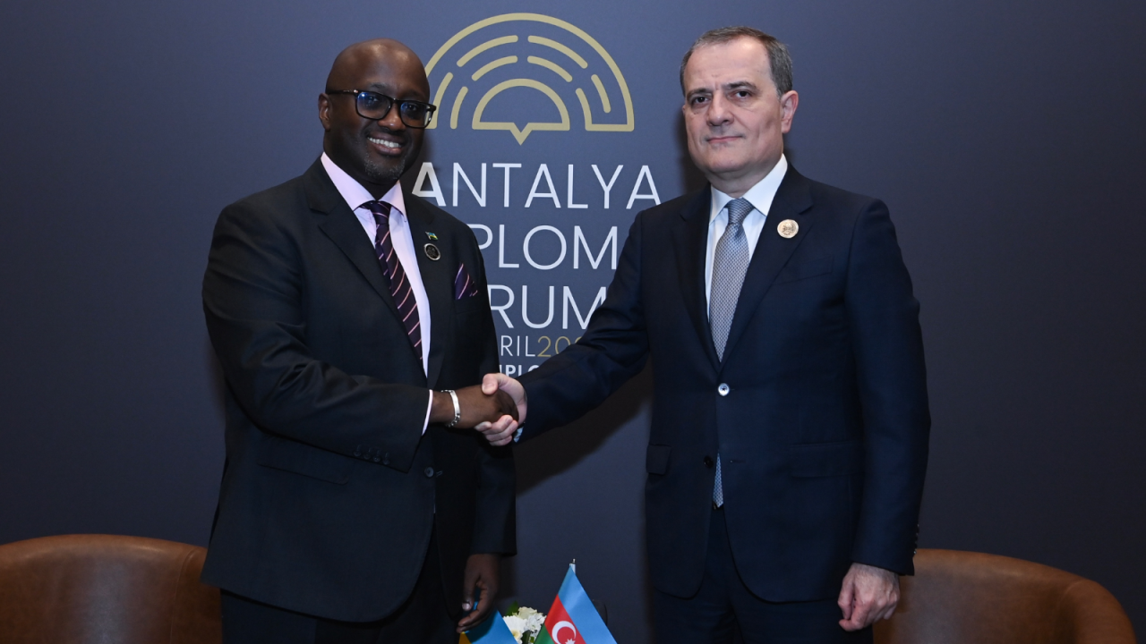 Azərbaycan və Ruanda arasında əməkdaşlığın inkişafı müzakirə olunub