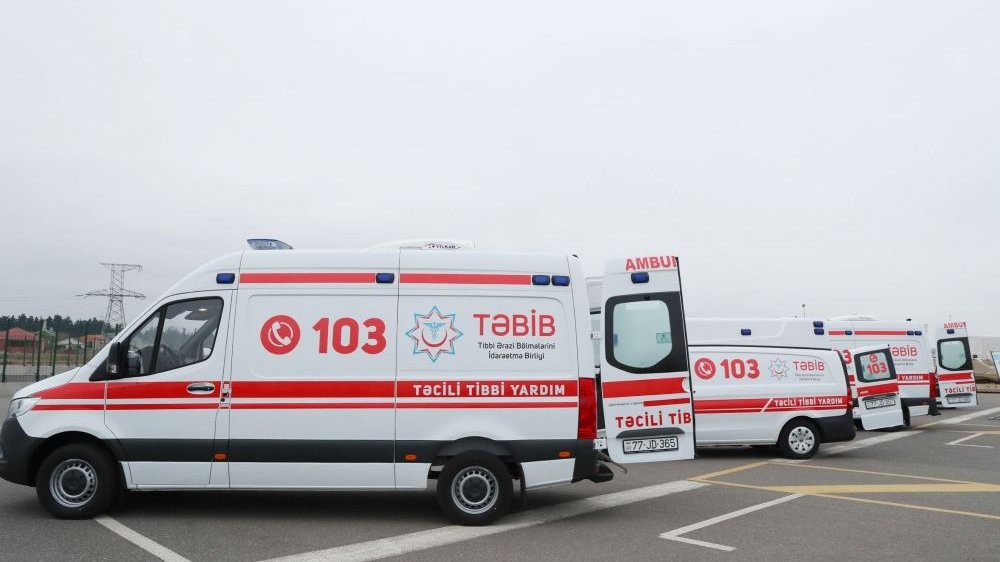 Bakıda şagird sinif yoldaşını yandırdı