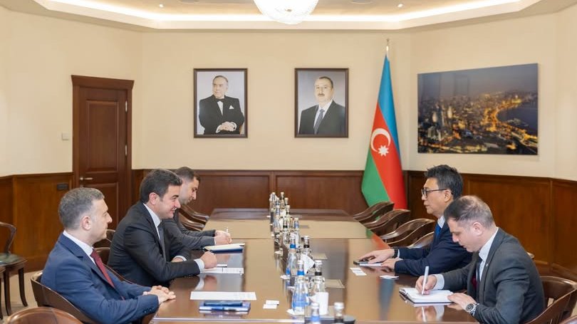 Azərbaycan və İndoneziya arasında hava nəqliyyatı əlaqələrinin gücləndirilməsi müzakirə edilib