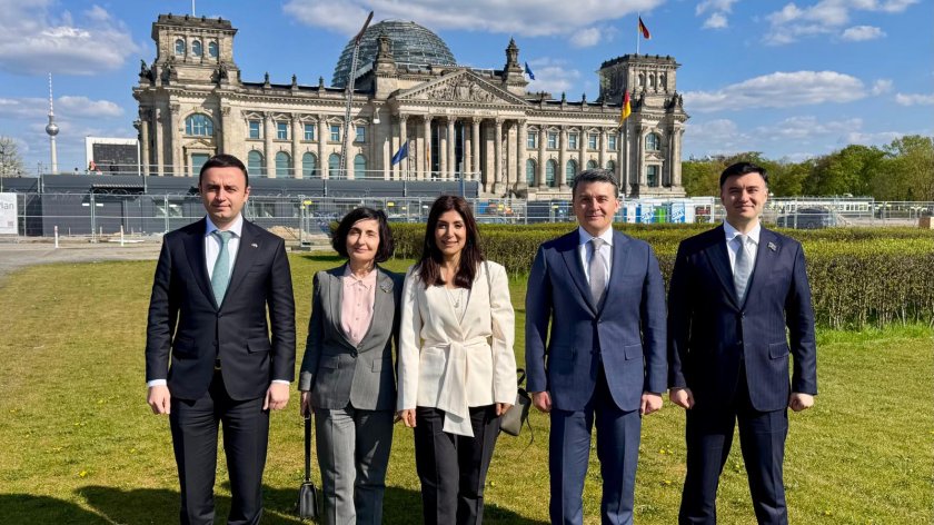 Delegation of Azerbaijan’s Milli Majlis holds several meetings with members of German Bundestag