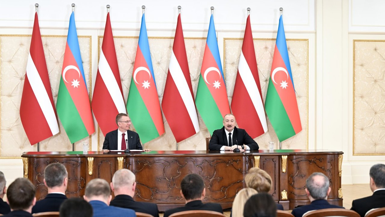 Prezident İlham Əliyev: Əminəm ki, Latviya Prezidentinin bu səfəri ikitərəfli imkanlar üçün yaxşı fürsətlər yaradacaq
