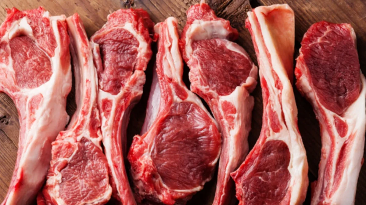 Azərbayсan ət idxalına çəkdiyi xərci 15 %-dən çox artırıb