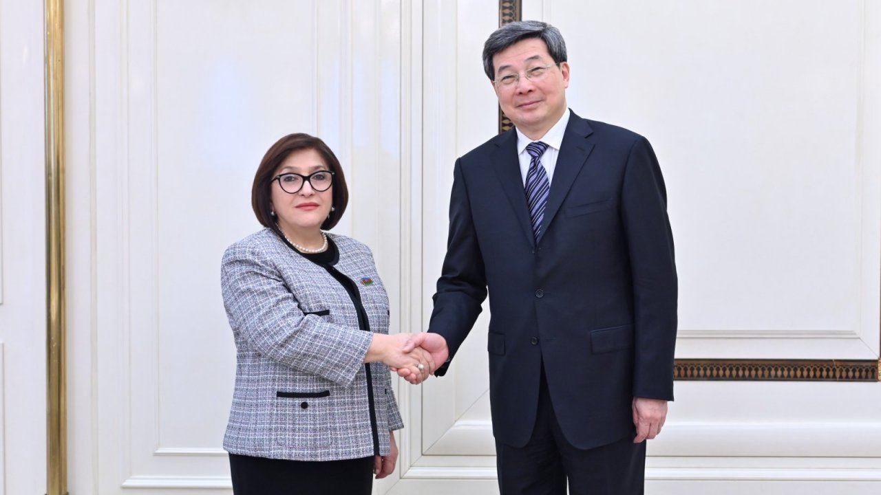 Sahibə Qafarova çinli nazirlə görüşdü