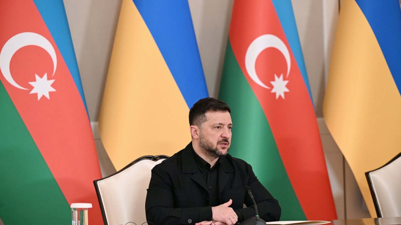 Volodimir Zelenski Rusiya ilə Ukrayna arasındakı danışıqların Azərbaycanda keçirilməsini təklif edib