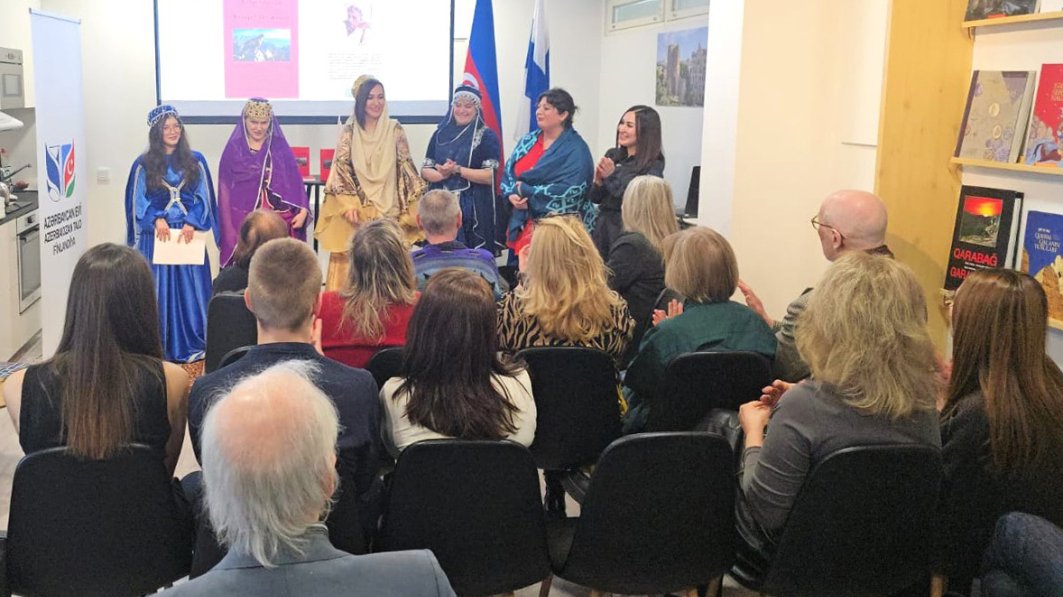 Bəxtiyar Vahabzadənin şeirləri Helsinkidə səsləndirilib