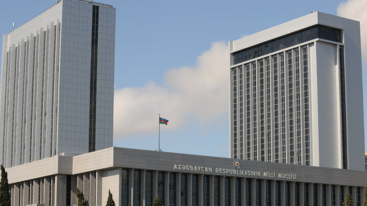 Milli Məclis Prezident İlham Əliyevi "Sülh və Barışıq üçün Gernika mükafatı"na layiq görülməsi münasibətilə təbrik edib