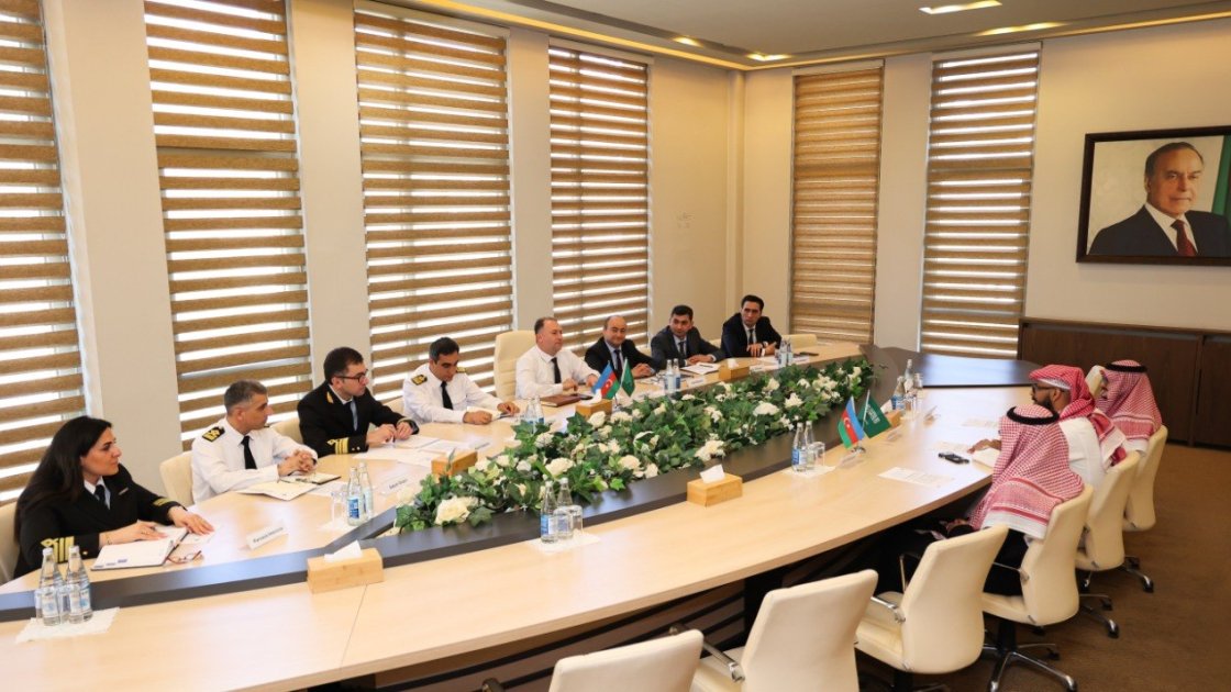 Səudiyyə Ərəbistanının nümayəndə heyəti Azərbaycanın dəniz nəqliyyatının işi ilə maraqlanıb