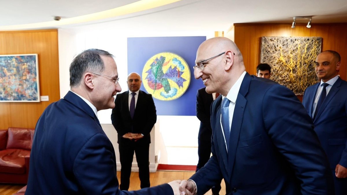 Elçin Əmirbəyov İtaliya XİN rəhbərinin müavini ilə strateji əməkdaşlığı müzakirə edib