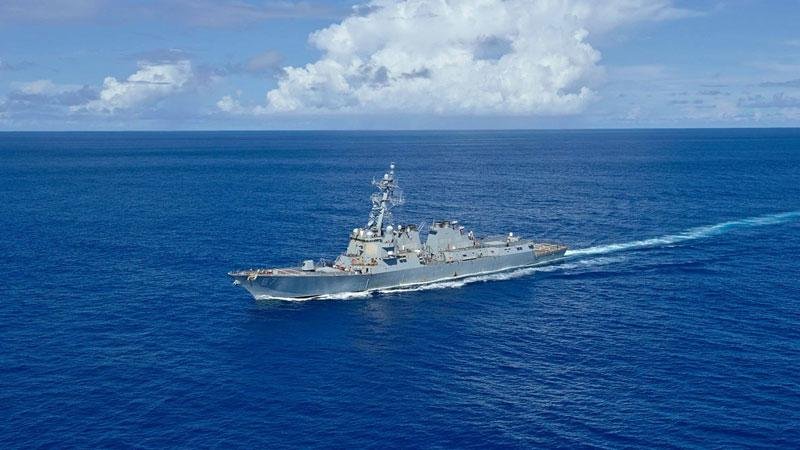 CENTCOM'dan abluka açıklaması: İhlal etmeye çalışan 42'nci ticari gemi geri döndürüldü