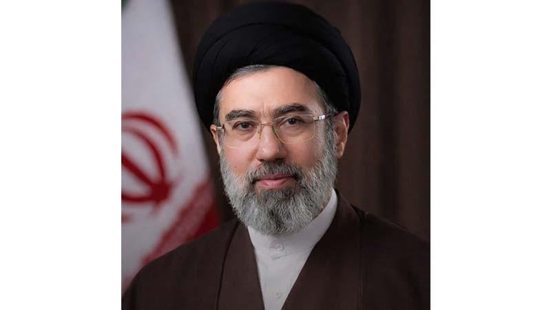 Xamenei: Hörmüz Boğazında Yeni Bir Səhifə Açılır