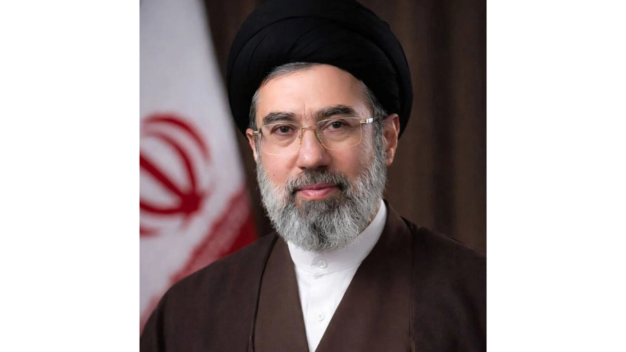 İran Hörmüz boğazına yeni idarəetmə tətbiq edəcək – Xamenei