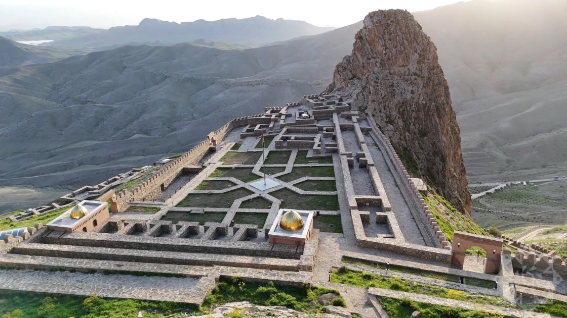 Əlincəqala – Azərbaycanın mübarizlik simvolu və dünyanın ikinci “Machu Picchu”su