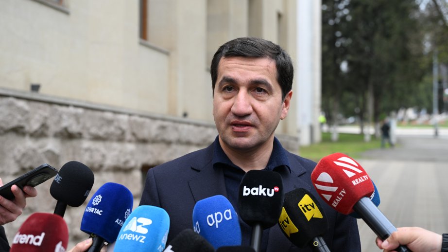Hikmət Hacıyev: Azərbaycan postmünaqişə dövrü şəhərsalma təcrübəsini beynəlxalq ictimaiyyətə təqdim edəcək