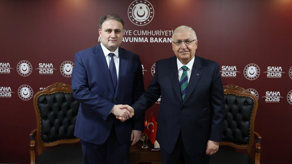 Azerbaijan’s Minister of Defense Industry holds several meetings as part of SAHA 2026 exhibition