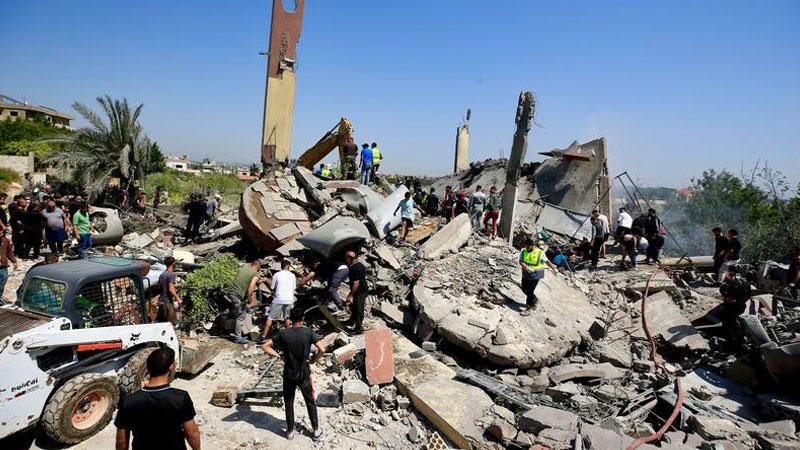 İsrail'in Lübnan'ın güneyine düzenlediği saldırılarda 2 kişi hayatını kaybetti