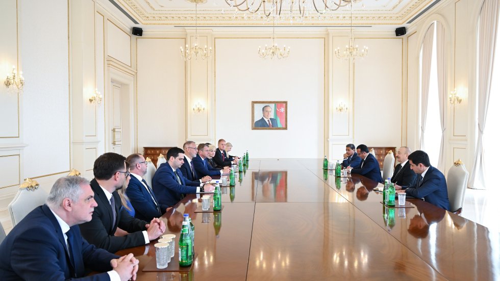 President Ilham Aliyev receives delegation led by Speaker of National Council of Slovakia