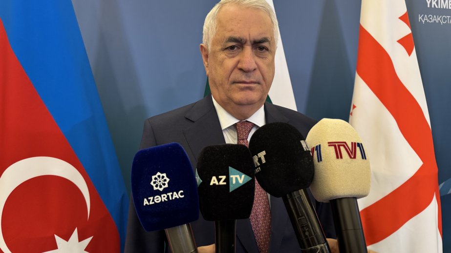 Nazir müavini: Bakı-Tbilisi-Qars xətti ilə ildə 5 milyon tona qədər yük ötürülməsi mümkündür