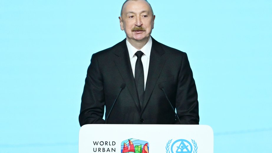 Azerbaijani President recommends guests visit “Sea Breeze”