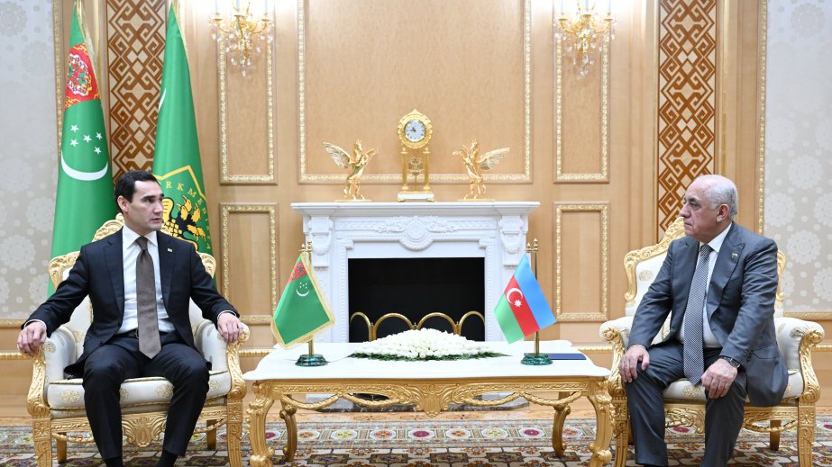Prime Minister Ali Asadov meets with President of Turkmenistan Serdar Berdimuhamedov in Ashgabat