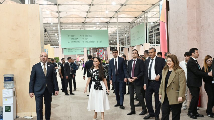 Heydar Aliyev Foundation VP Leyla Aliyeva and Head of Baku Media Center Arzu Aliyeva visit Urban Expo exhibition