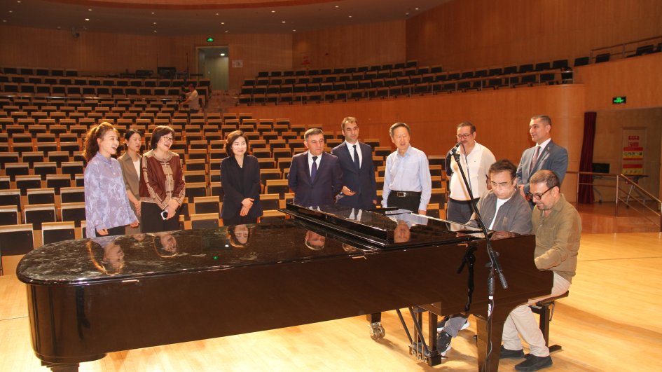 Heydar Aliyev Foundation, China Conservatory of Music discuss areas of cooperation
