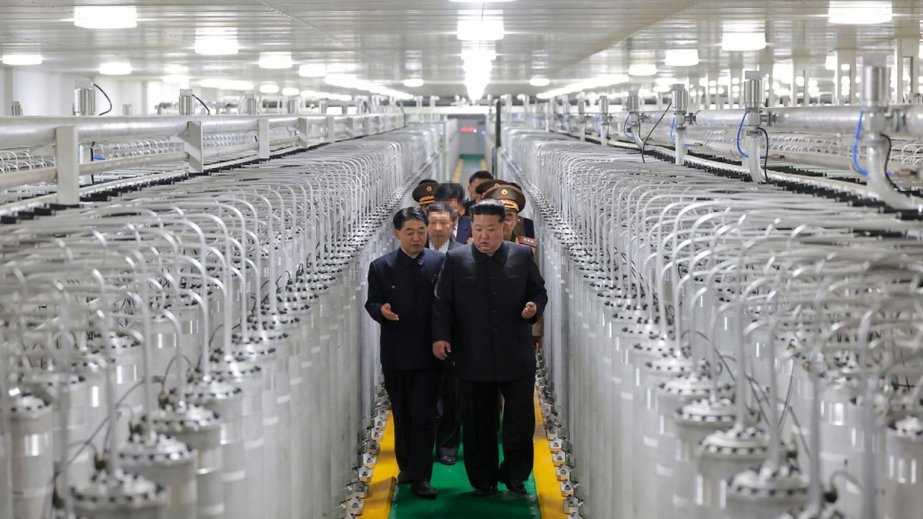 Kim Çen In: Şimali Koreya nüvə materialı istehsal gücünü ikiqat artırıb