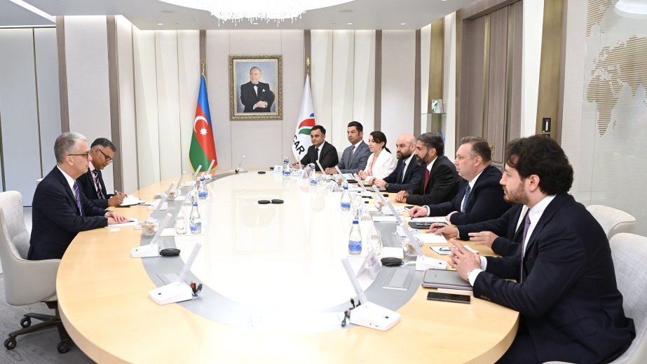 SOCAR President meets with President and Chief Executive Officer of IPA