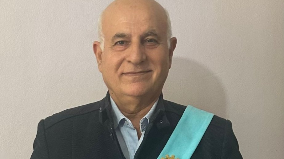 Ginnesin Rekordlar Kitabına düşən ilk çağdaş rəssamımız: Rafiq Əziz