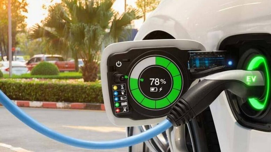 Çində elektrik avtomobillərin ixracı 49 faiz artıb